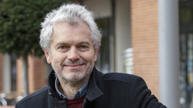 image from Faisons connaissance avec Xavier Normand, la tête de liste choisie par le collectif